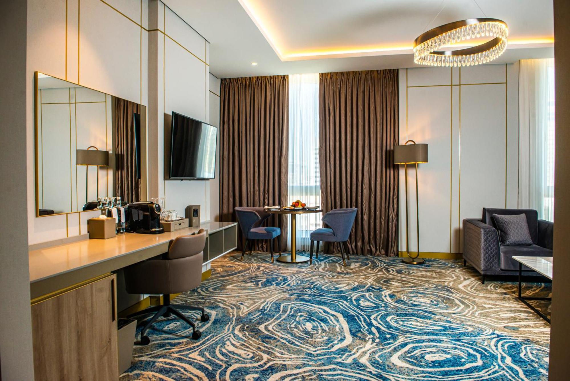 Hotel Intercontinental Baku By Ihg Exteriér fotografie Suite